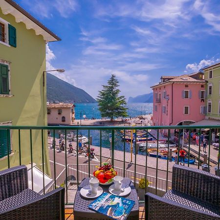 Dogana Best Lake View - Happy Rentals Torbole Sul Garda Bagian luar foto