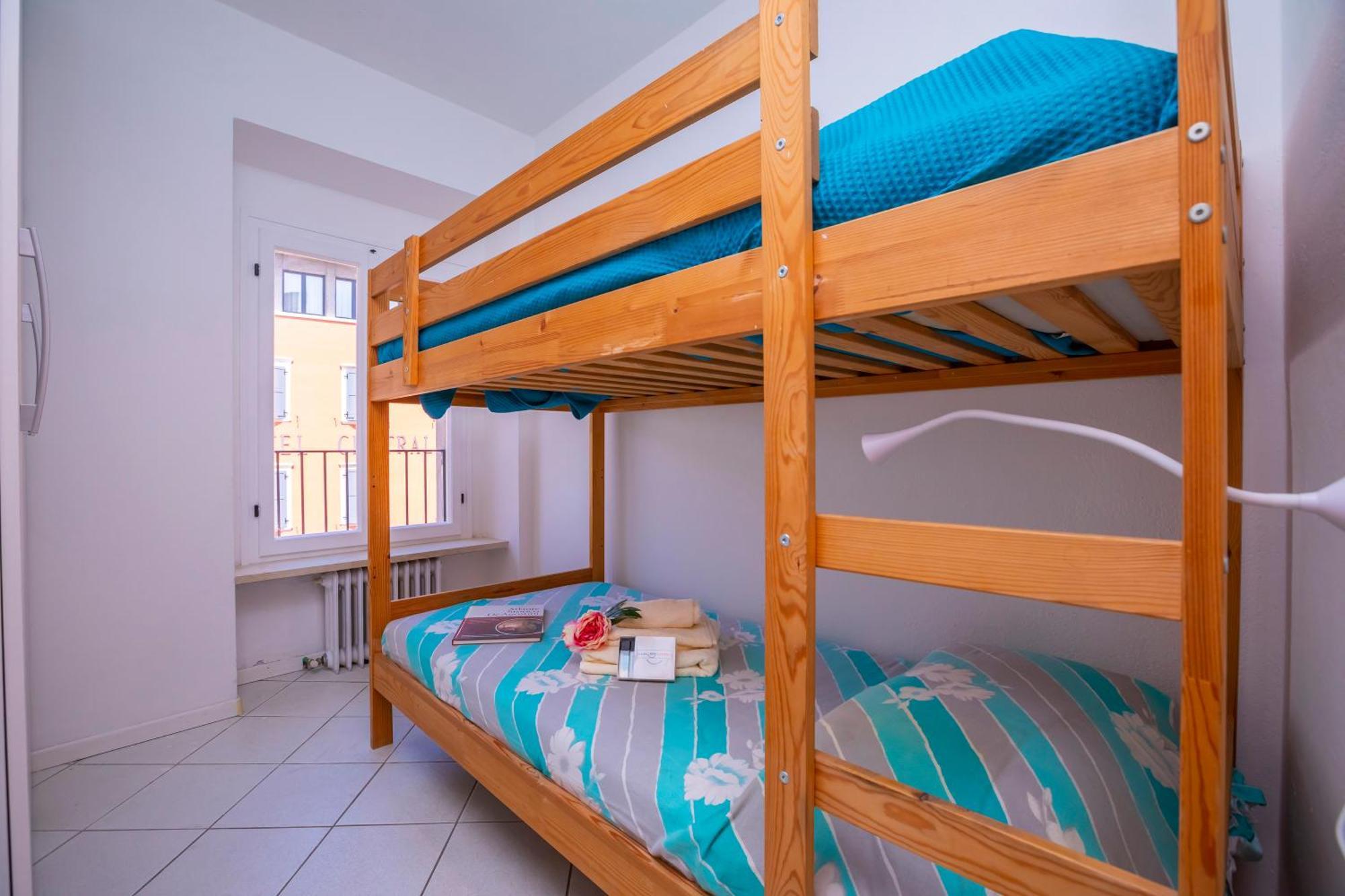 Dogana Best Lake View - Happy Rentals Torbole Sul Garda Bagian luar foto