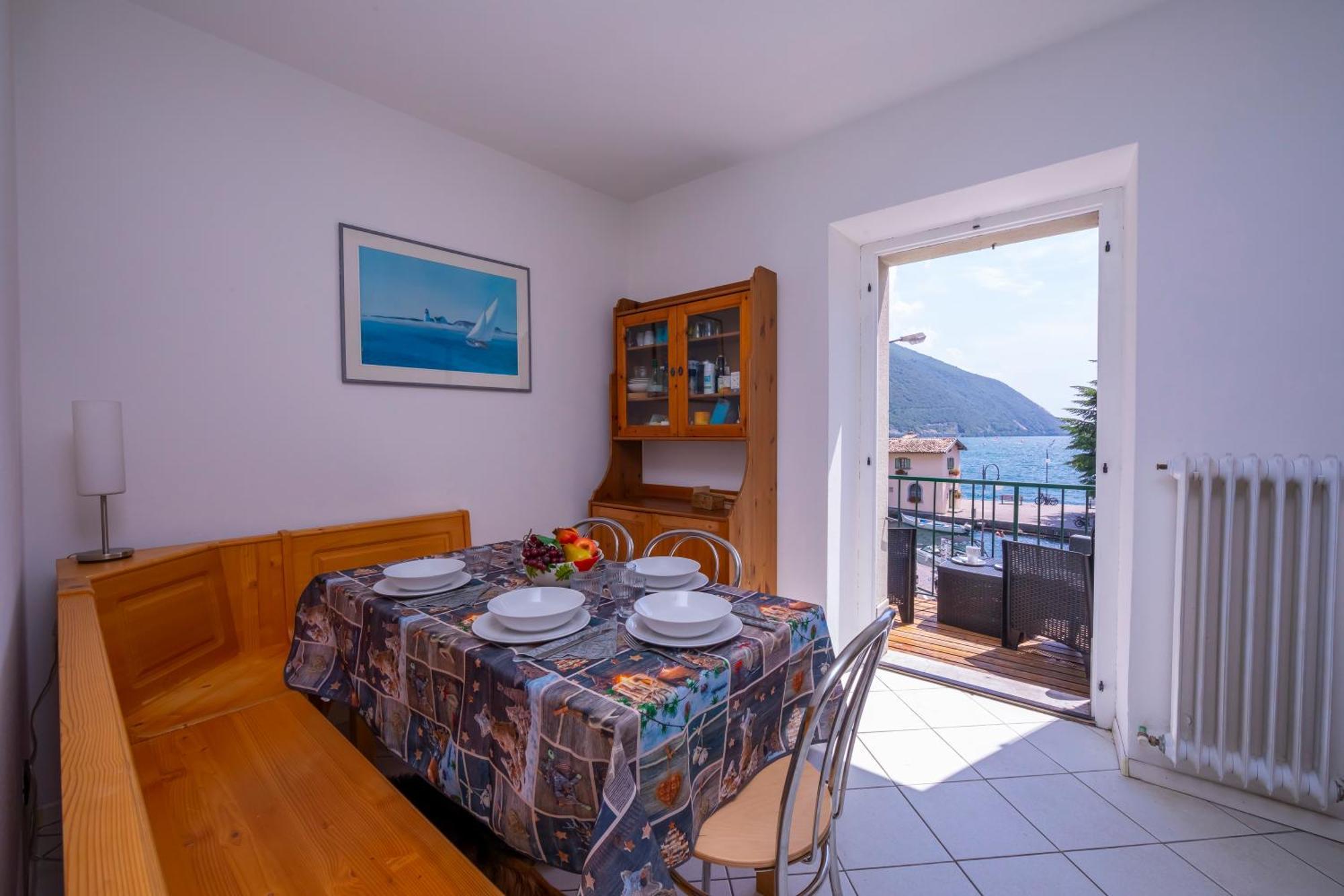 Dogana Best Lake View - Happy Rentals Torbole Sul Garda Bagian luar foto