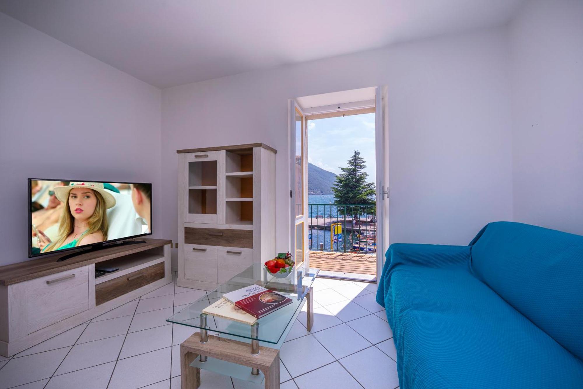 Dogana Best Lake View - Happy Rentals Torbole Sul Garda Bagian luar foto