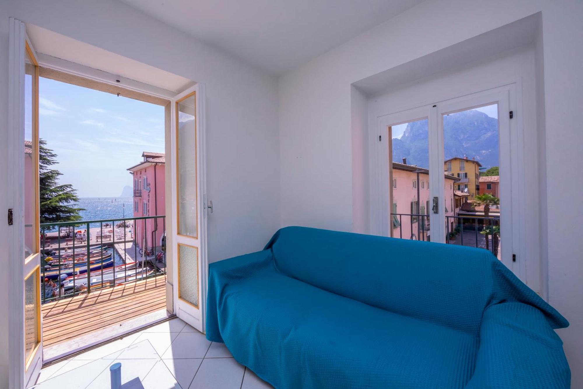 Dogana Best Lake View - Happy Rentals Torbole Sul Garda Bagian luar foto