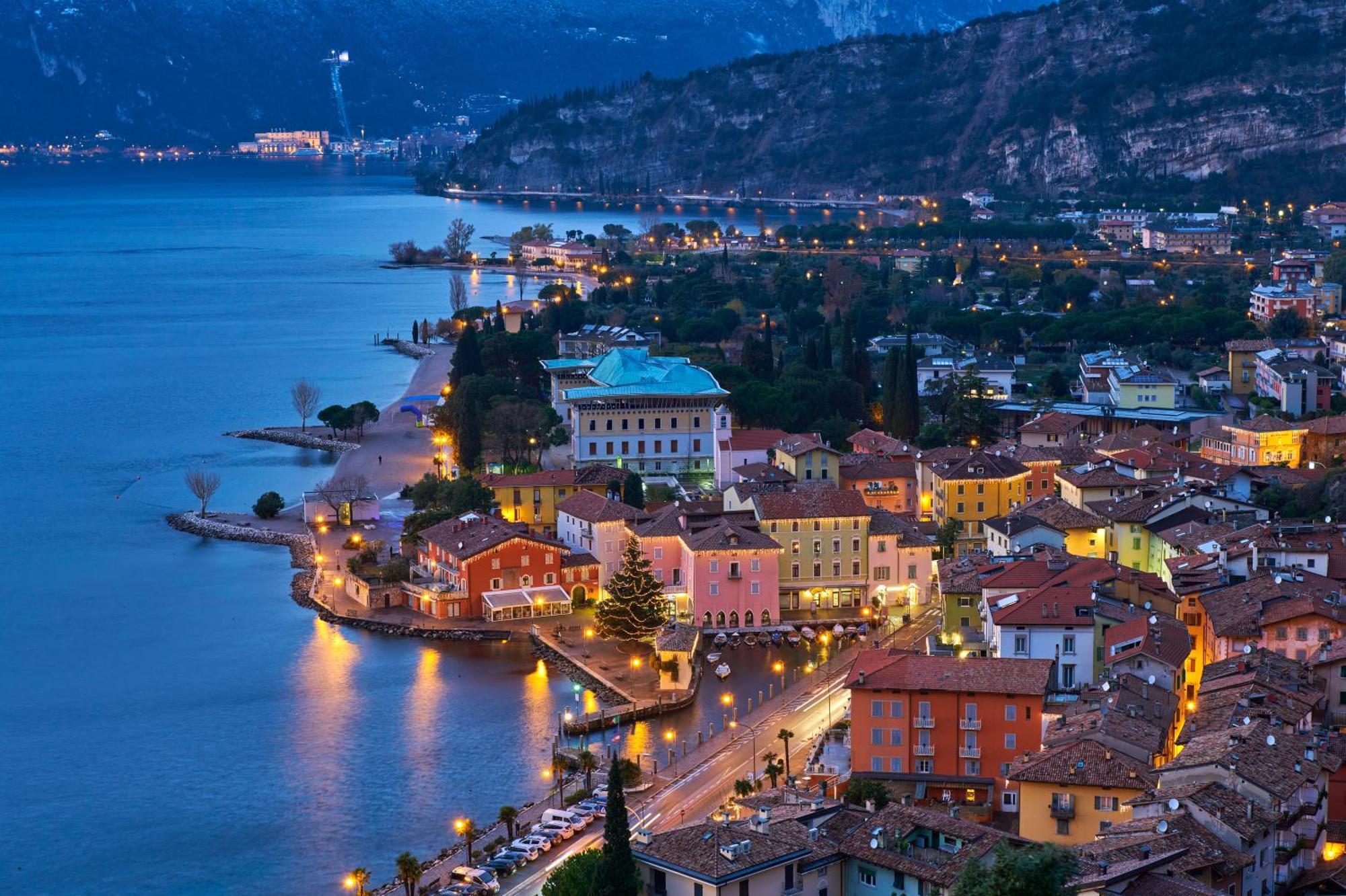 Dogana Best Lake View - Happy Rentals Torbole Sul Garda Bagian luar foto